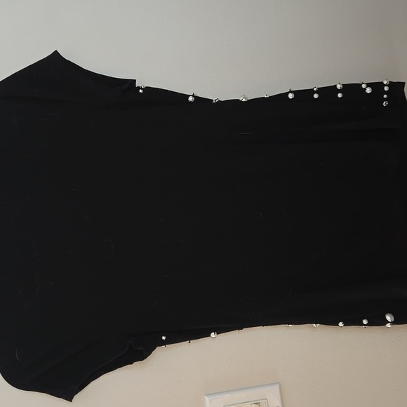 INC International Concepts Black Pearl Embellished Tee Sz Med - Picture 4 of 4